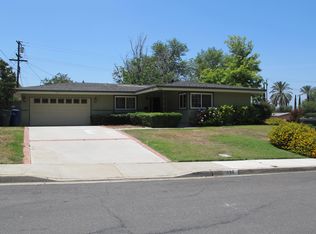 490 Glenhill Dr, Riverside, CA 92507