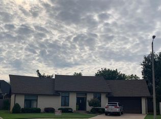 3840 Cobble Cir, Norman, OK 73072