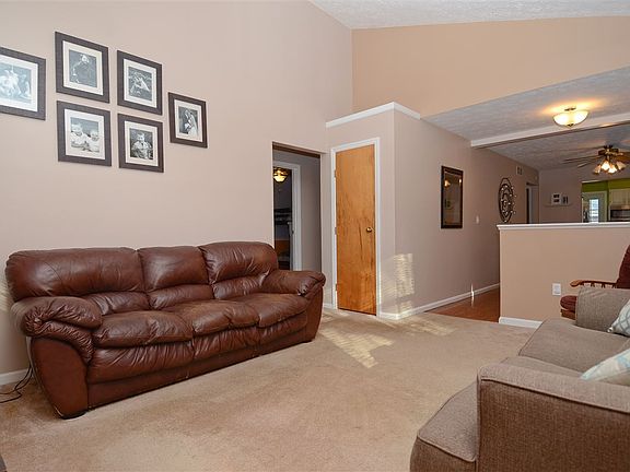 5th image of 718 Parkview Dr