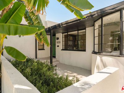 1133 S Cochran Ave, Los Angeles, CA, 90019