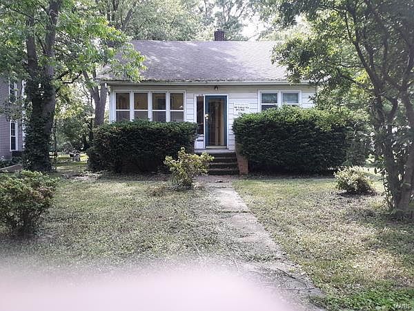 1st image of 418 College Ave
