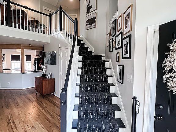 5th image of 2461 Seven Kings Rd