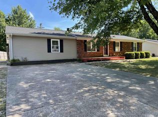 1974 Springfield Dr, Henderson, KY 42420