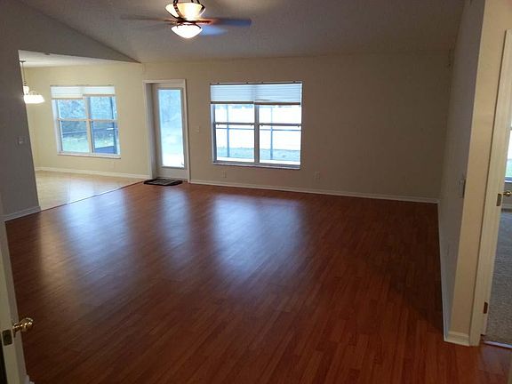 3rd image of 119 Flatfish Ct
