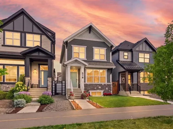 578 S Masters Rd SE, Calgary, AB T3M 2T8