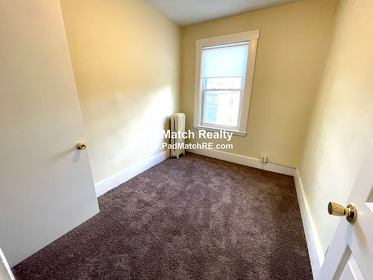 Den/Study/ small bedroom