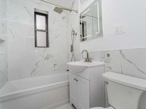 3101 Ocean Parkway image 19 of 28