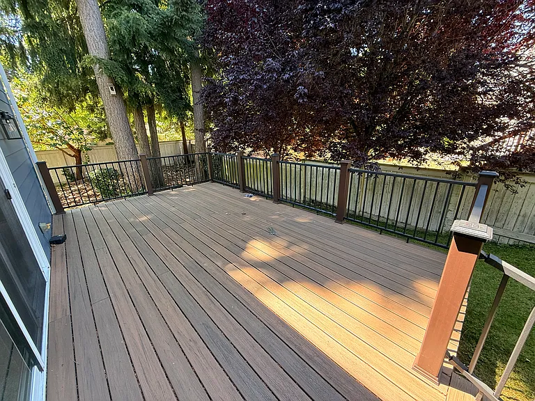 Vancouver Dr NE — Photo 26