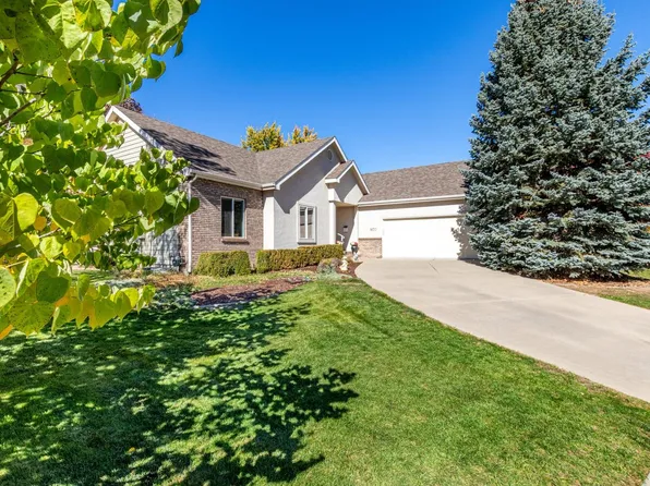 1670 Stove Prairie Cir, Loveland, CO 80538