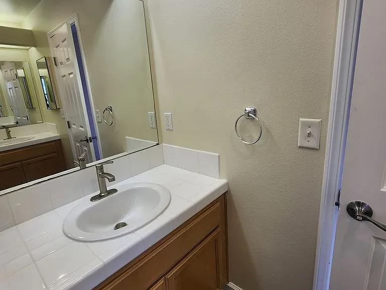 521 Adina Way — Photo 18