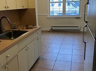 23-23 29th St #2, Astoria, NY 11105