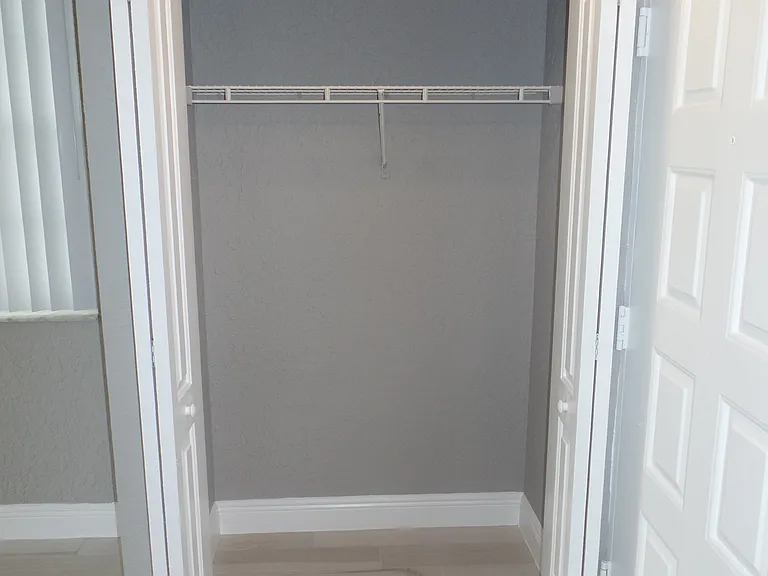 2851 N Oakland Forest Dr #111 — Photo 34
