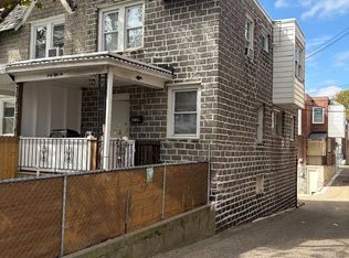 4052 M St, Philadelphia, PA 19124