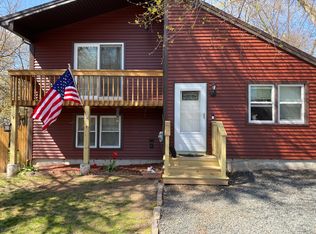 7 Minoru St, Smithfield, RI 02917