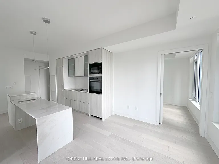 11 Yorkville Ave #3307 — Photo 16