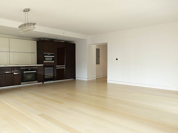 3rd image of 135 W 52nd St APT 23B
