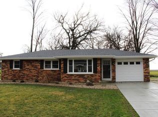 298 Fern Dr, Chebanse, IL 60922