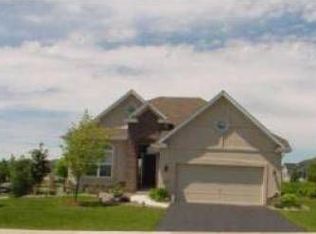 18812 Farmstead Cir, Eden Prairie, MN 55347
