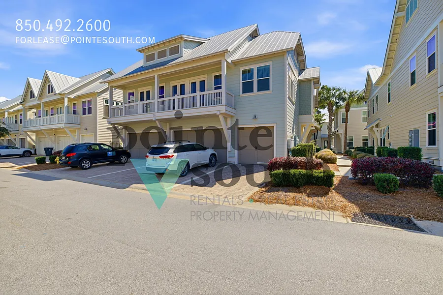 Building Photo - 26 E Pine Lands Loop #C