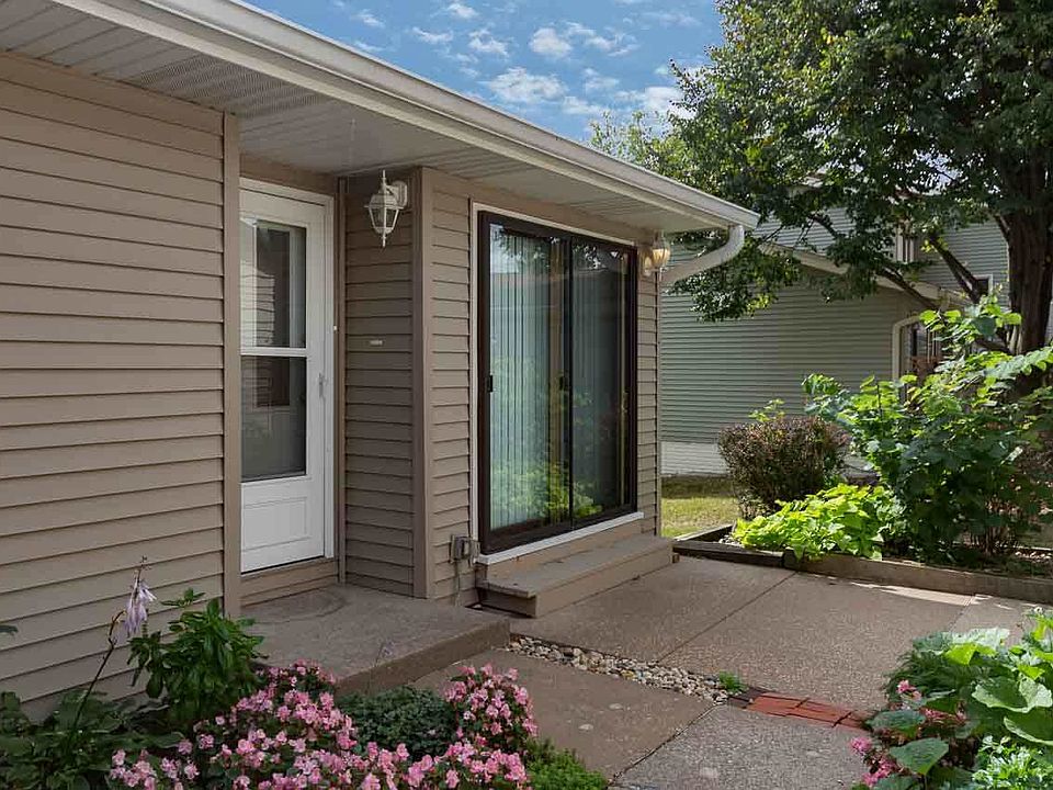 1st image of 3095 Parkwild Dr