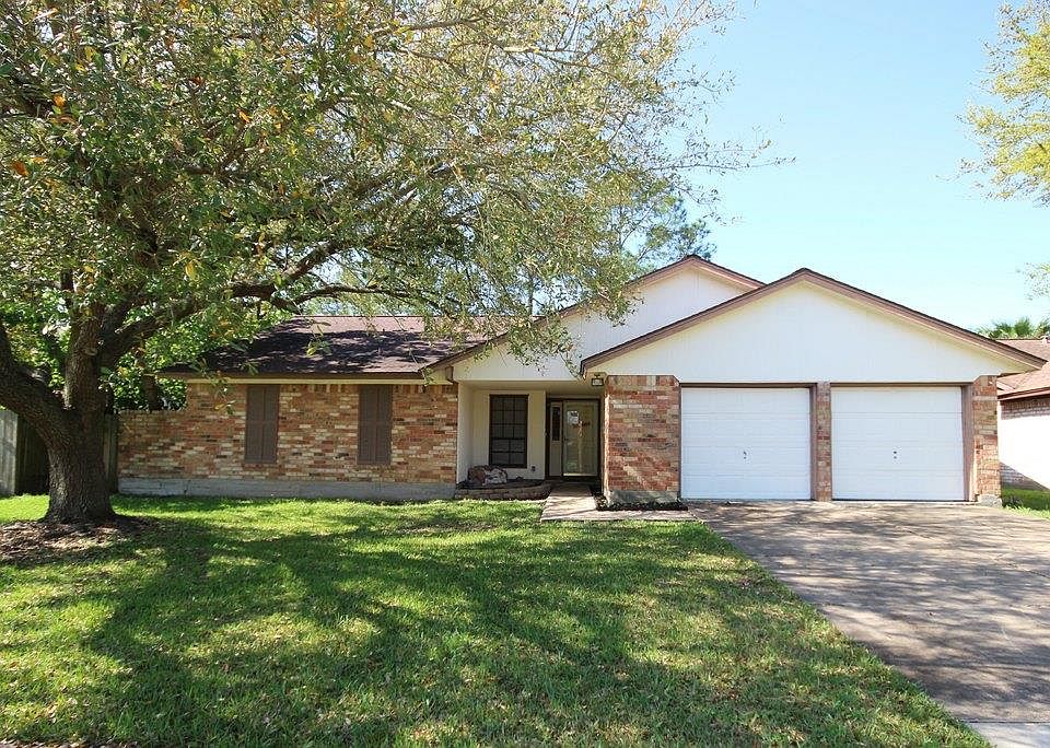 1st image of 10526 Sagebluff Dr