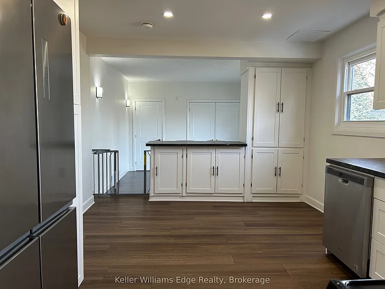 15 Hildegard Dr — Photo 7