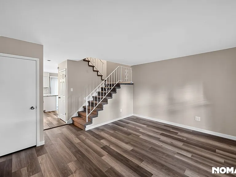35 Lima St — Photo 7