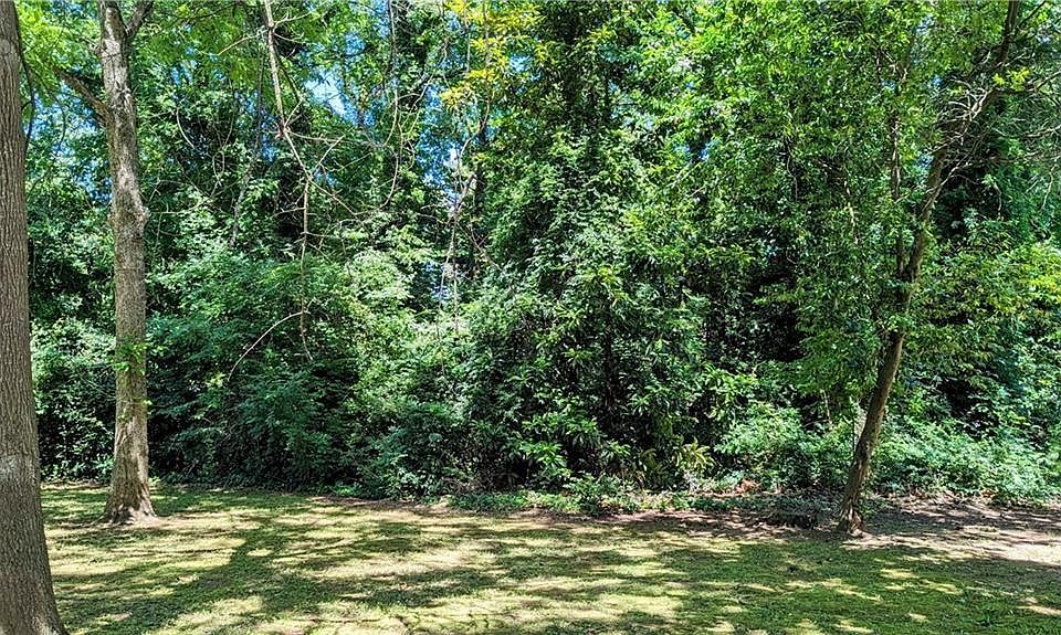 1st image of 1325 Cedar Heights Dr #1325