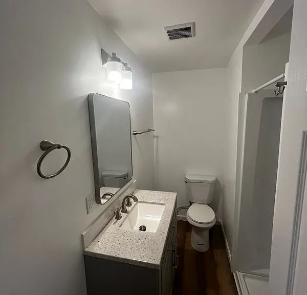 1801 Woodson Dr — Photo 18