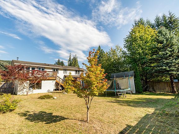 3rd image of 41843 Faith Rd
