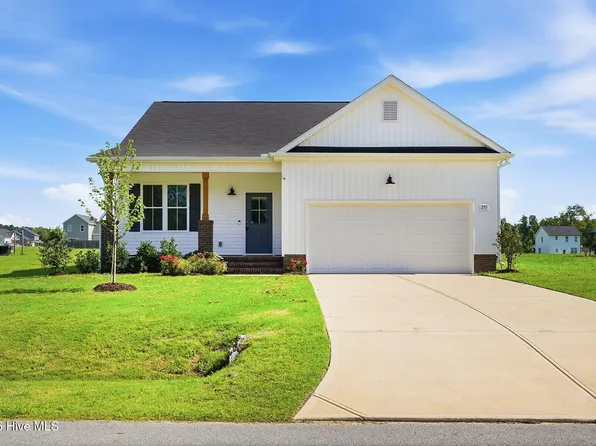 295 Springtooth Drive, Zebulon, NC 27597