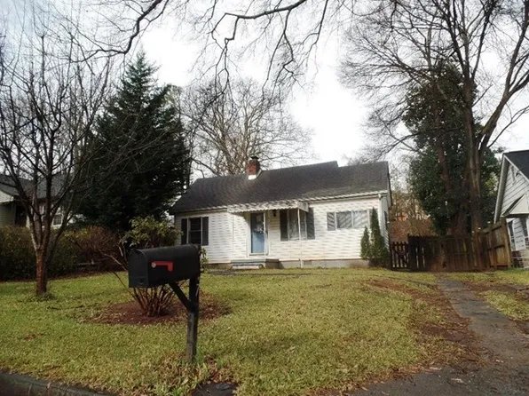 617 Spring St, Hapeville, GA 30354