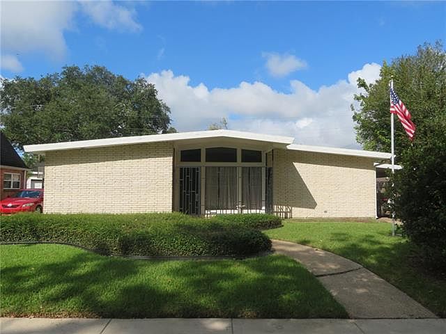 1st image of 2401 Ramsey Dr