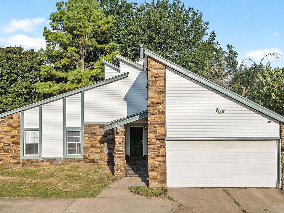 1st image of 3200 S Lions Ave