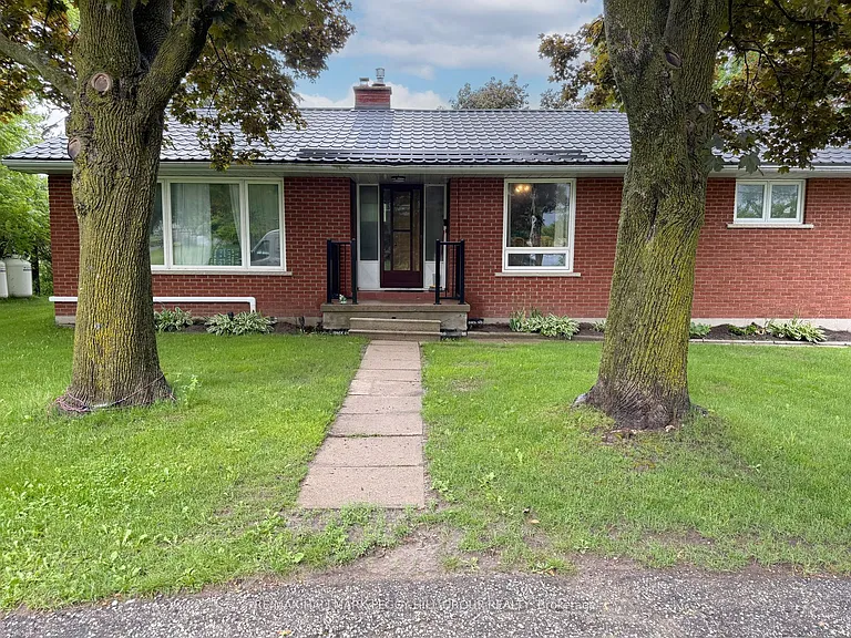1043 Penetanguishene Rd #UPPER — Photo 2