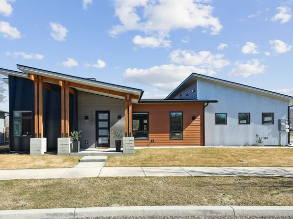 10977 Sanctuary Ln, Lolo, MT 59847