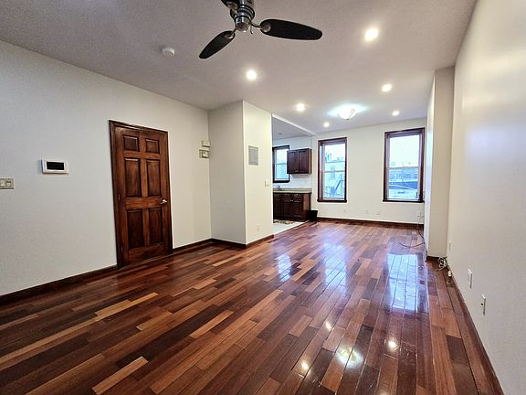 3rd image of 520 53rd St Floor 2