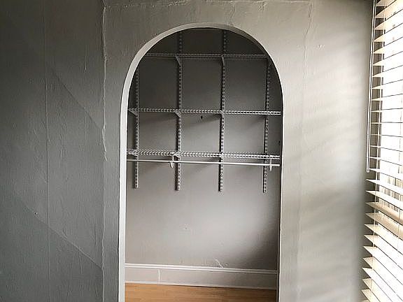 4th image of 522 Pine St