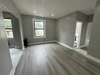 Rented by R New York