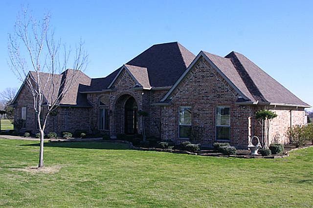 1st image of 1251 Country Oaks Dr