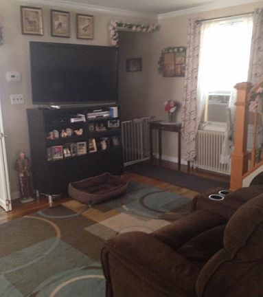 4th image of 397 Pelton Ave