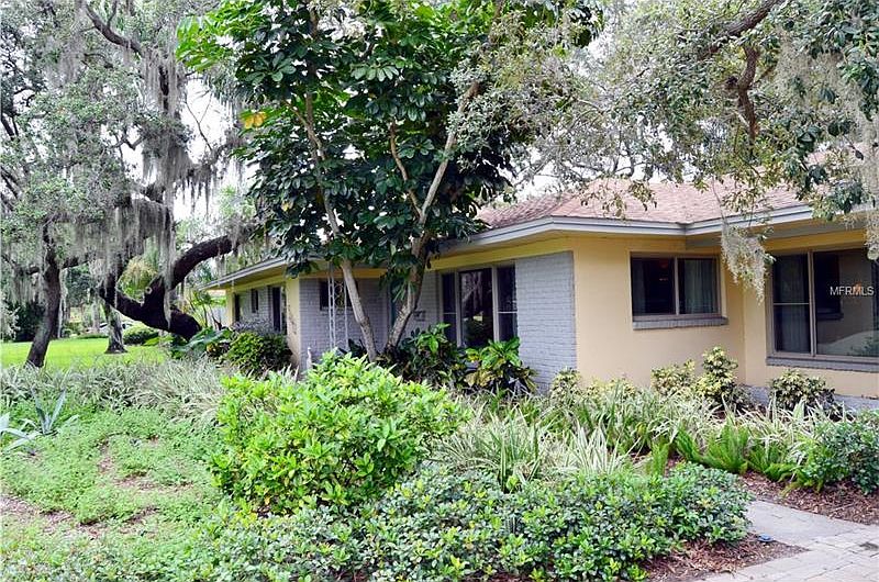 1st image of 546 Lake Maggiore Blvd S
