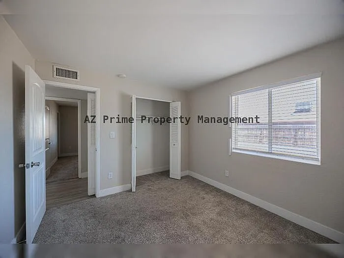 5849 S College Ave — Photo 18