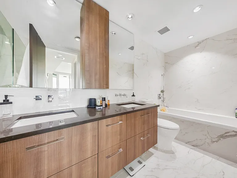 210 Salter St #D605 — Photo 20