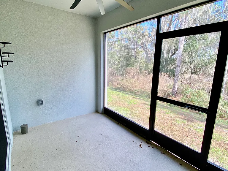 182 Glass Onion Dr — Photo 32