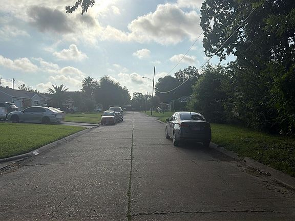 4th image of 1416 Northwood Ln