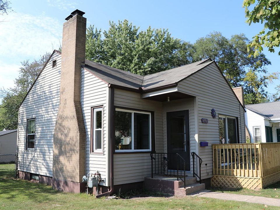 1st image of 1378 Bishop Ave