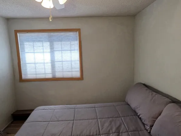 14733 Excelsior Ln, Apple Valley, MN 55124