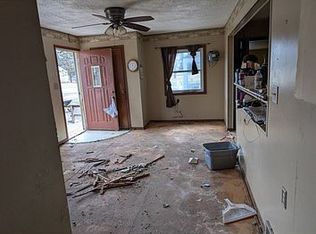 404 W 13th Ave, Tyndall, SD 57066