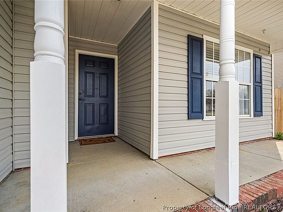 5th image of 185 Antigua Dr